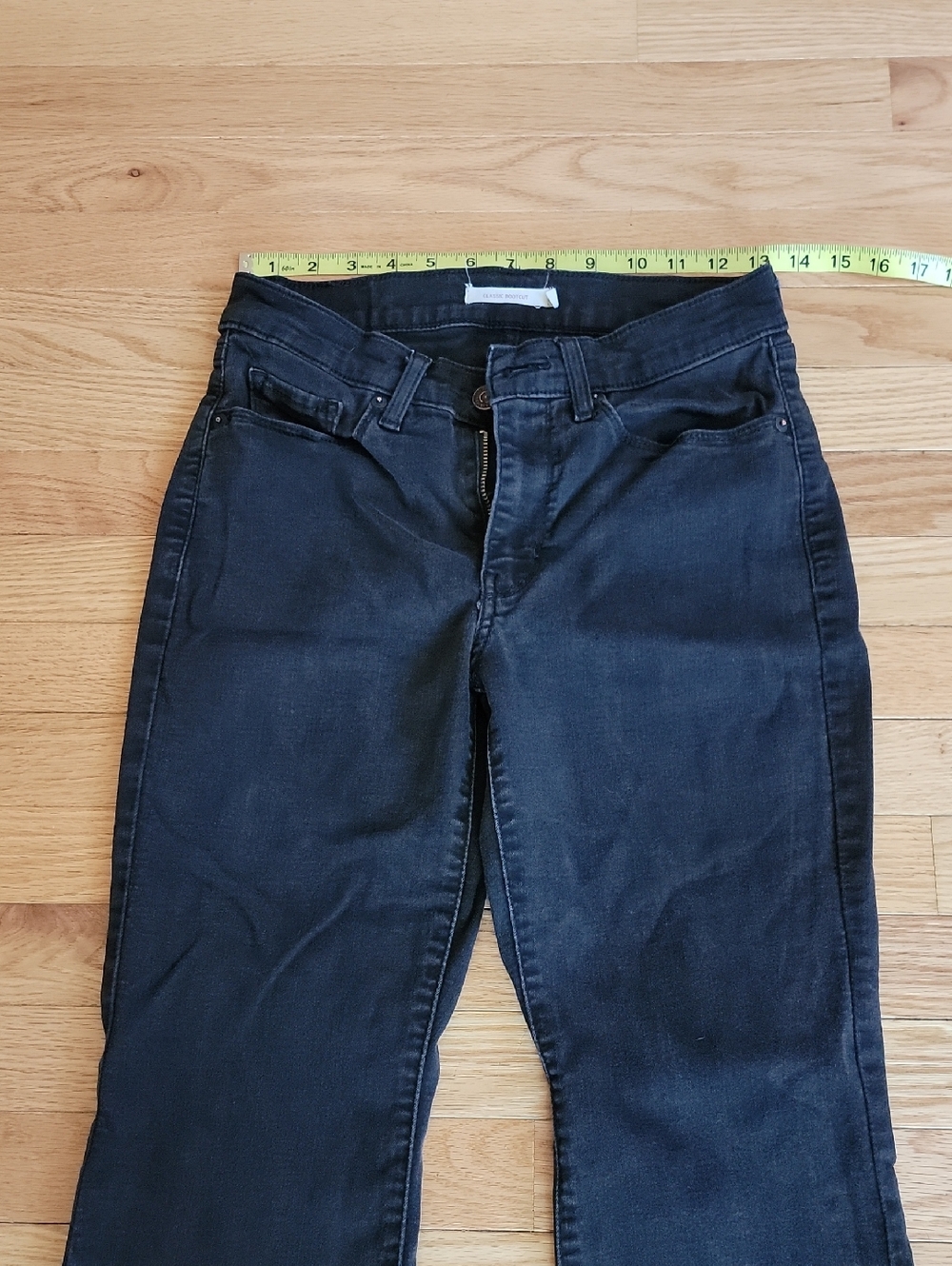 Women's Black Boot-Cut Stretch Jeans